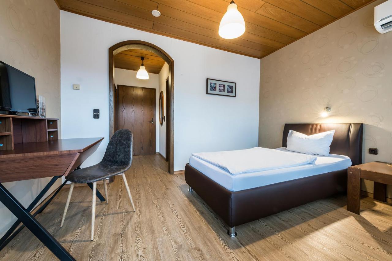 Hotel Es Laemmche Breuberg Екстериор снимка
